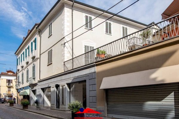 intera palazzina in vendita a Busca