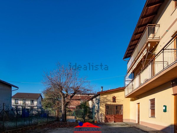 casa indipendente in vendita a Busca