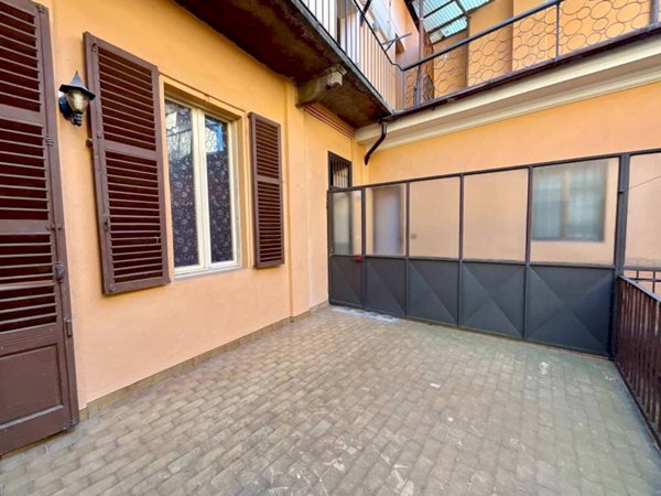 appartamento in vendita a Busca