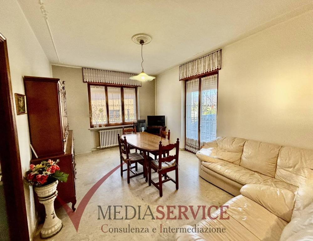 appartamento in vendita a Busca in zona San Barnaba