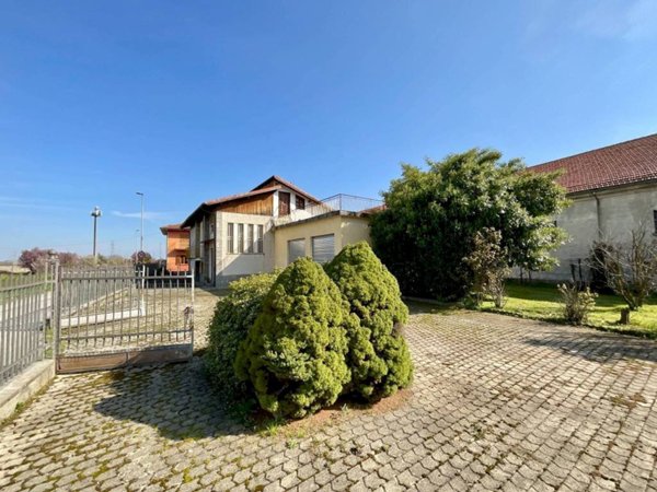 casa indipendente in vendita a Busca