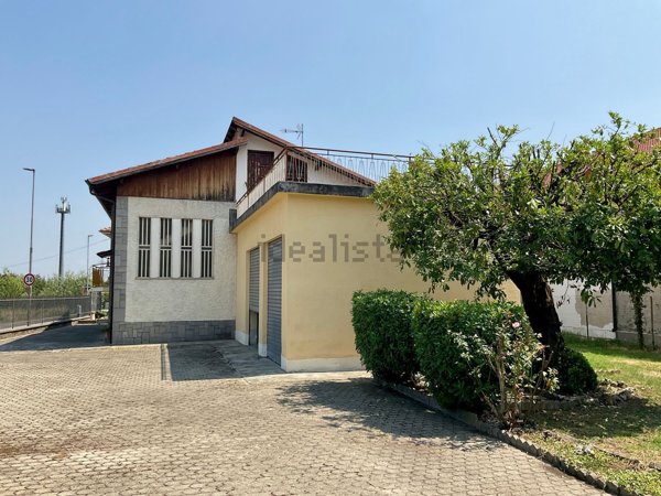 casa indipendente in vendita a Busca