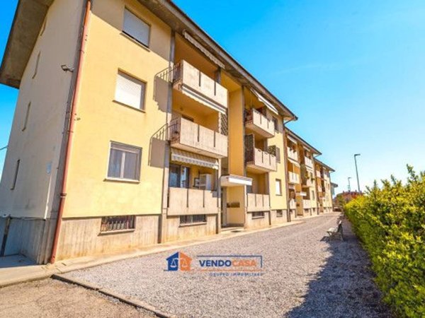 appartamento in vendita a Busca in zona San Rocco