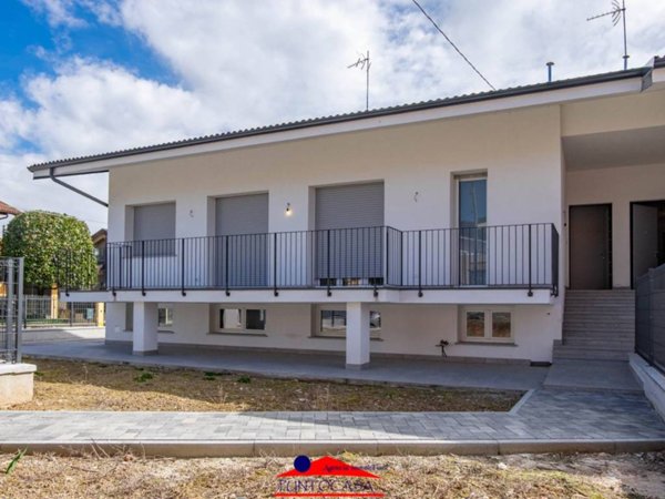 casa indipendente in vendita a Busca