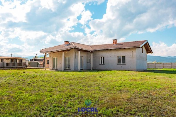 casa indipendente in vendita a Busca