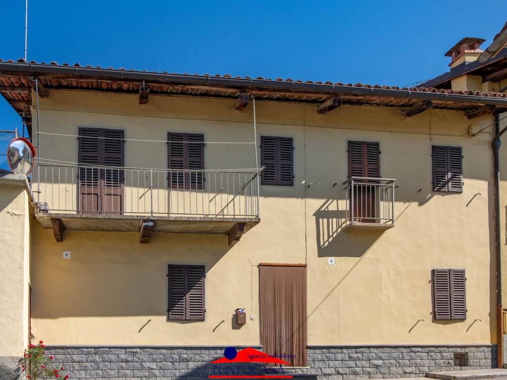 casa indipendente in vendita a Busca