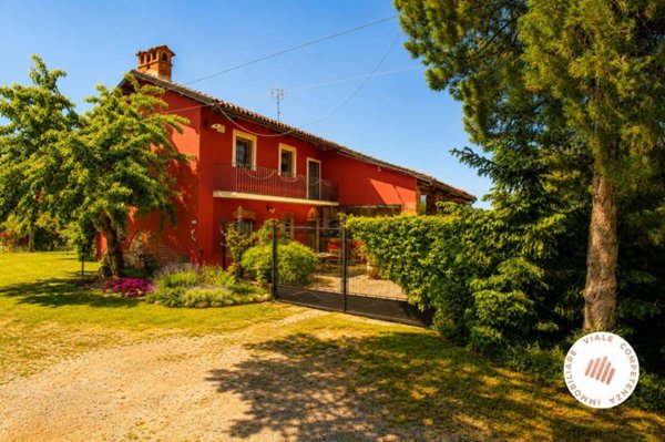 casa indipendente in vendita a Busca in zona Bosco