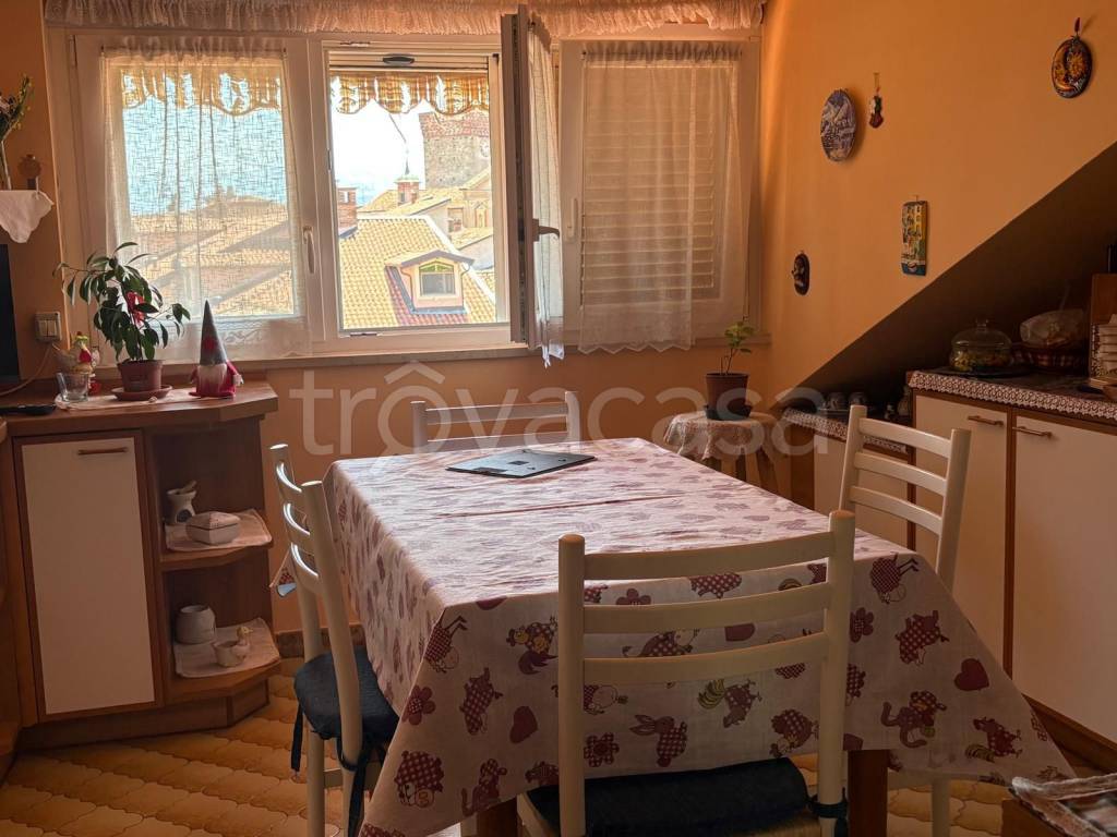 appartamento in vendita a Busca
