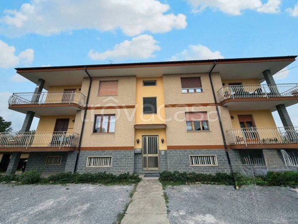 appartamento in vendita a Busca in zona Castelletto