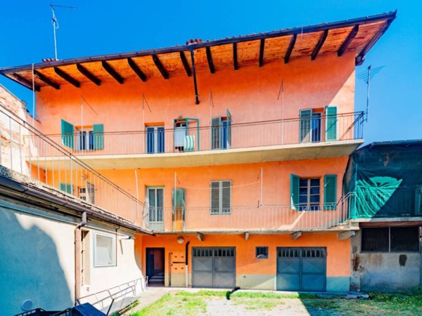 casa indipendente in vendita a Busca