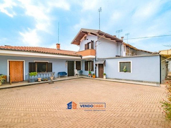 casa indipendente in vendita a Busca