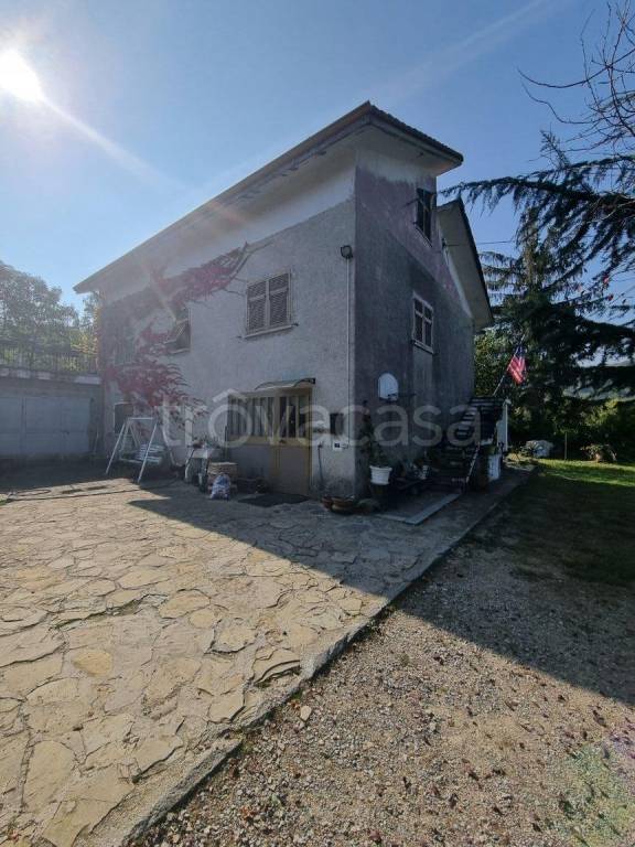 casa indipendente in vendita a Camerana