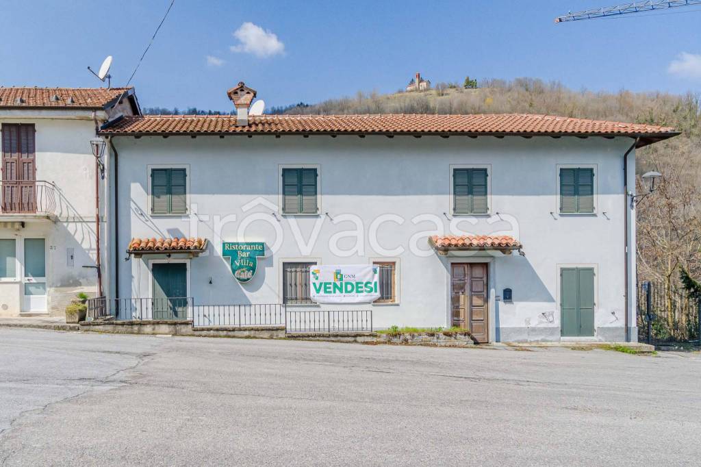 casa indipendente in vendita a Camerana