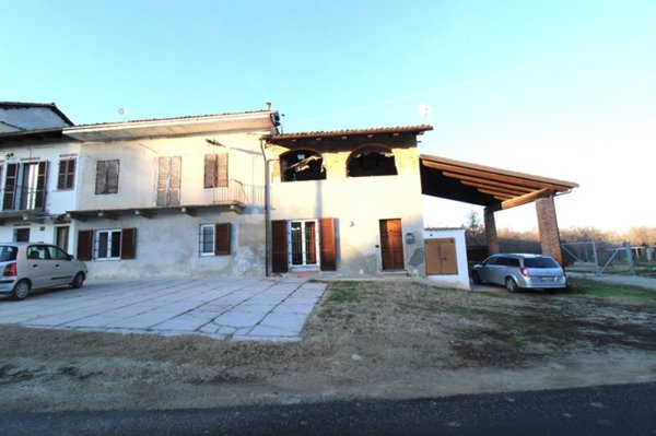 appartamento in vendita a Canale