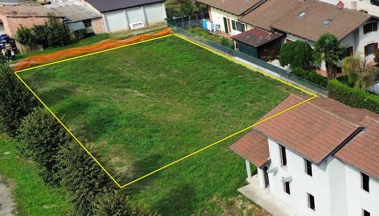 terreno agricolo in vendita a Canale