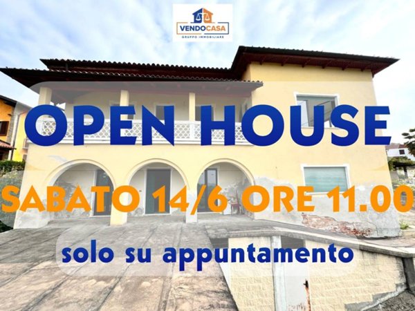 casa indipendente in vendita a Canale