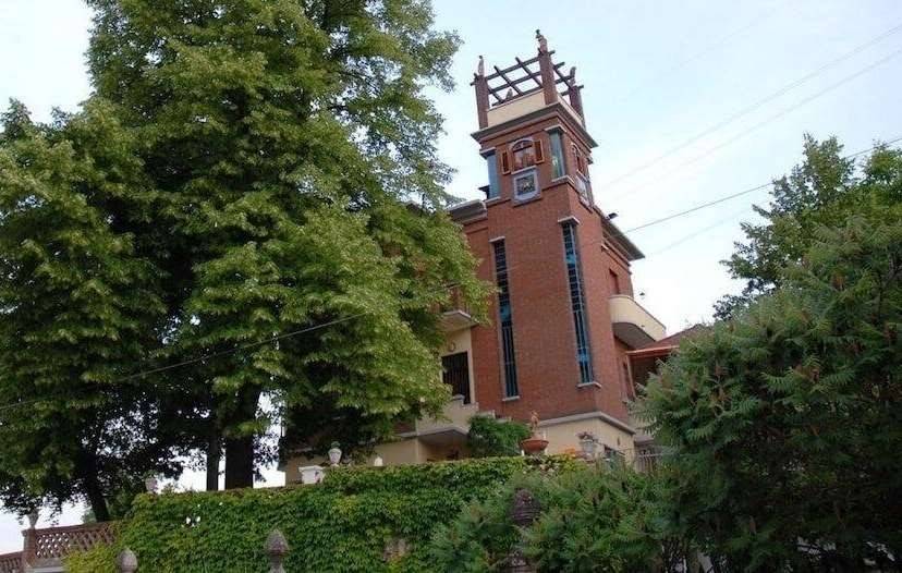 casa indipendente in vendita a Canale