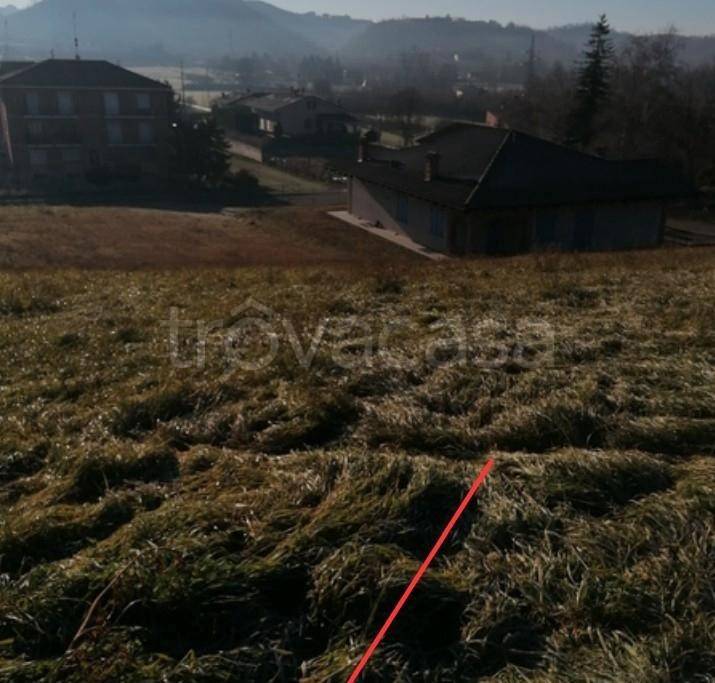 terreno edificabile in vendita a Canale