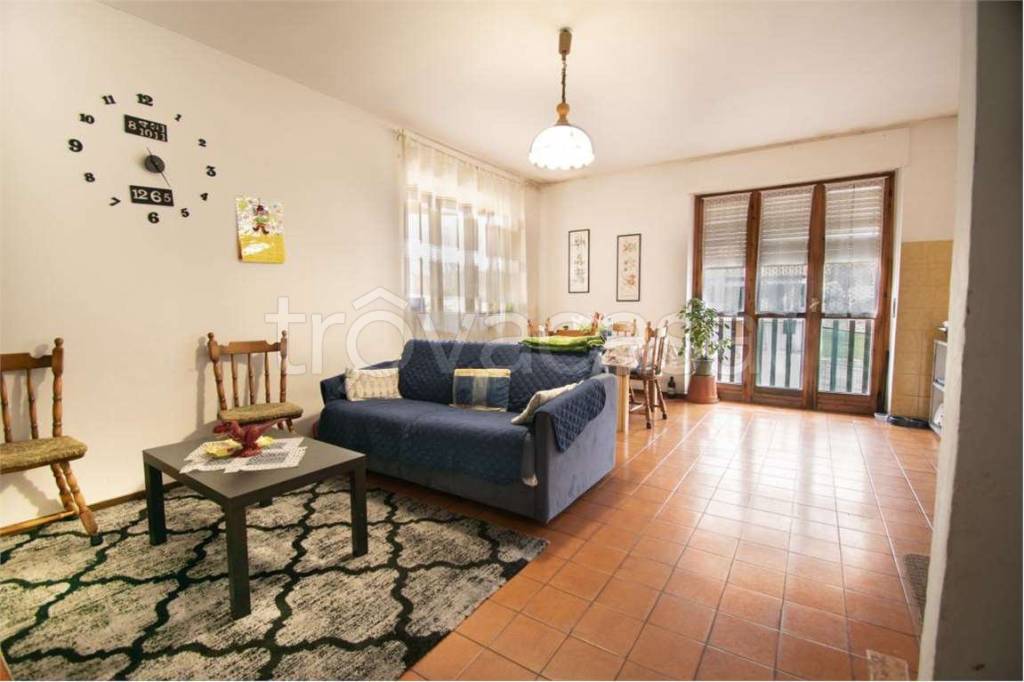 appartamento in vendita a Canale