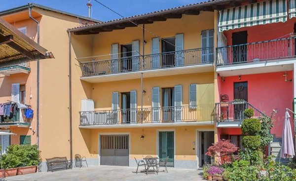 casa indipendente in vendita a Canale