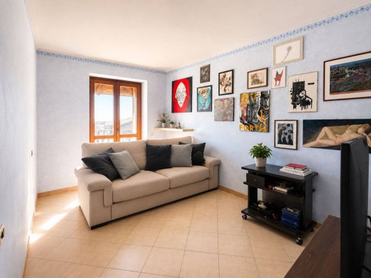 casa indipendente in vendita a Canale