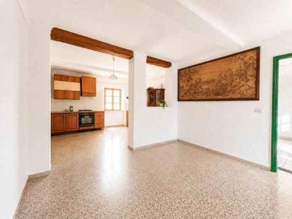 casa indipendente in vendita a Canale