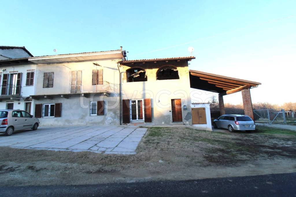 appartamento in vendita a Canale