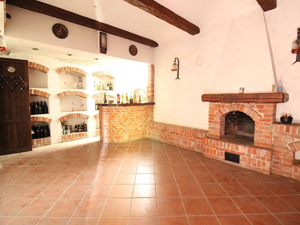appartamento in vendita a Canale