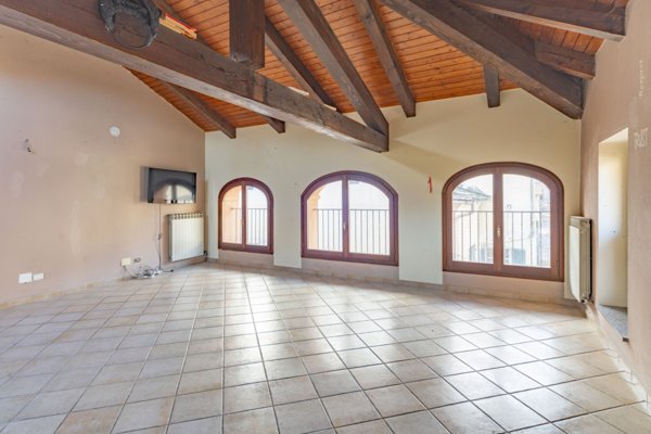 casa indipendente in vendita a Caraglio