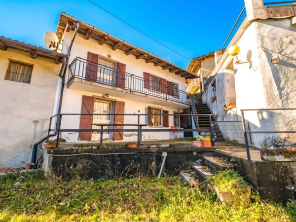 casa indipendente in vendita a Caraglio