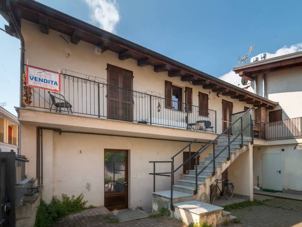 appartamento in vendita a Caraglio