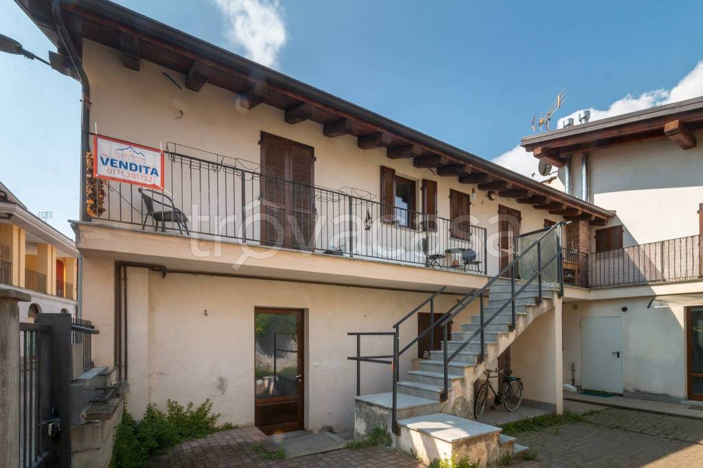 appartamento in vendita a Caraglio
