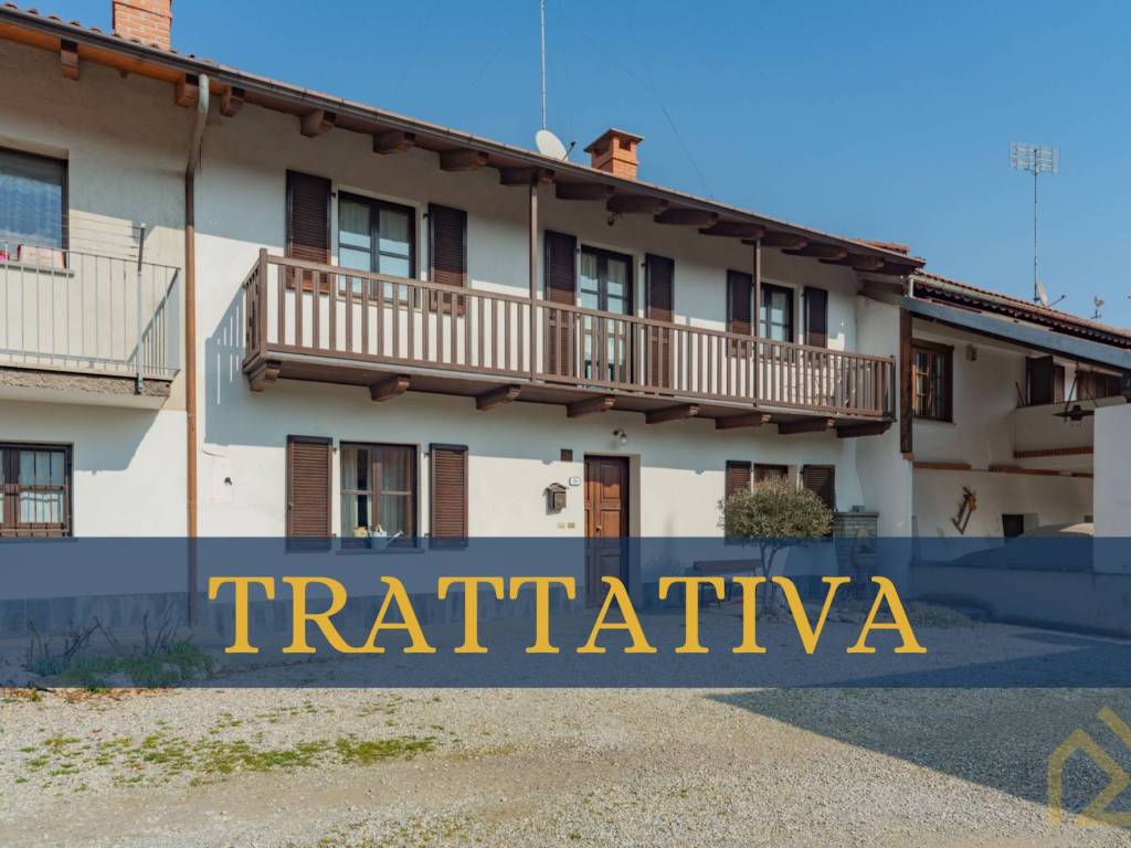 casa indipendente in vendita a Caraglio