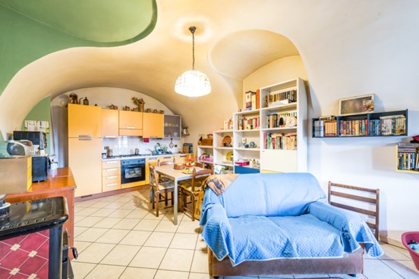 casa indipendente in vendita a Caraglio in zona Vallera
