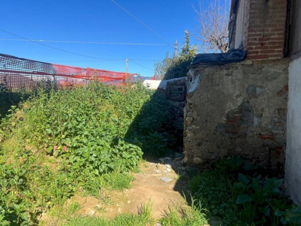 terreno edificabile in vendita a Caraglio in zona San Lorenzo
