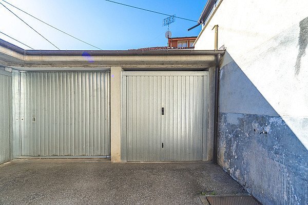 casa indipendente in vendita a Caraglio