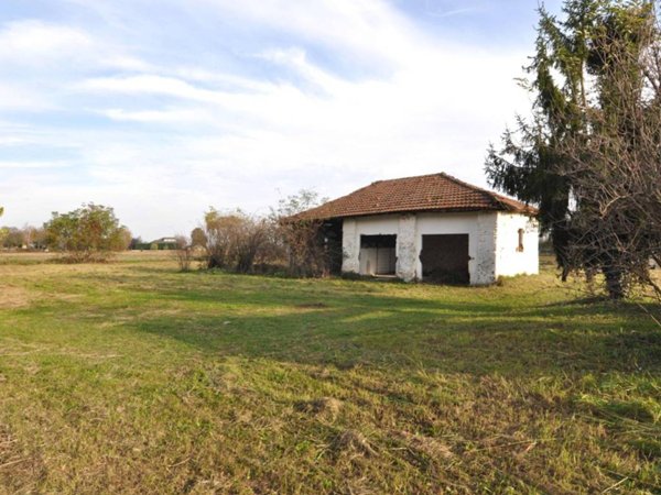 intera palazzina in vendita a Caraglio in zona San Lorenzo