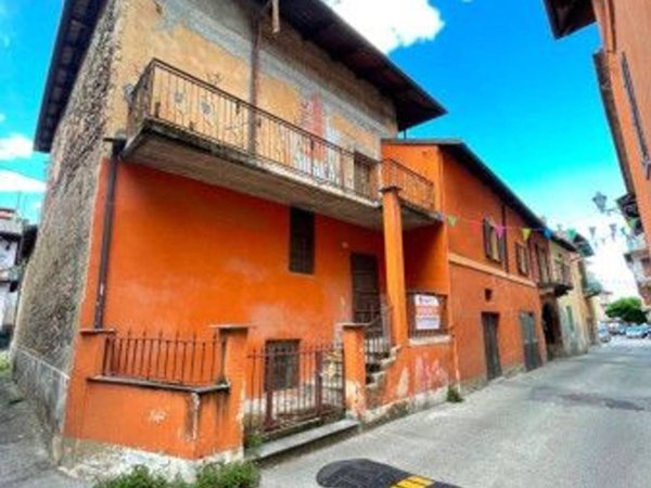 casa indipendente in vendita a Caraglio