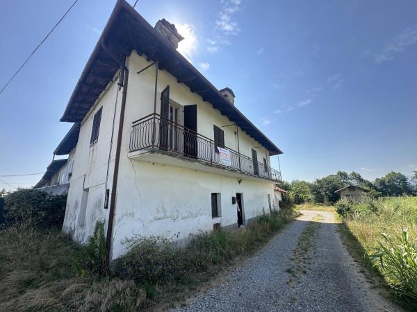 casale in vendita a Caraglio