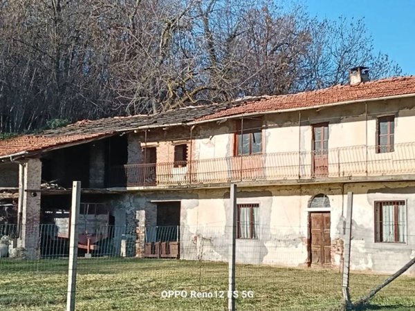 casa indipendente in vendita a Caraglio
