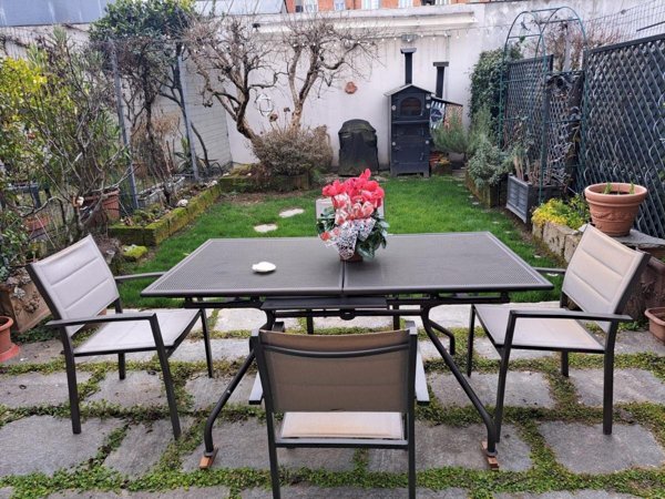 casa indipendente in vendita a Caraglio