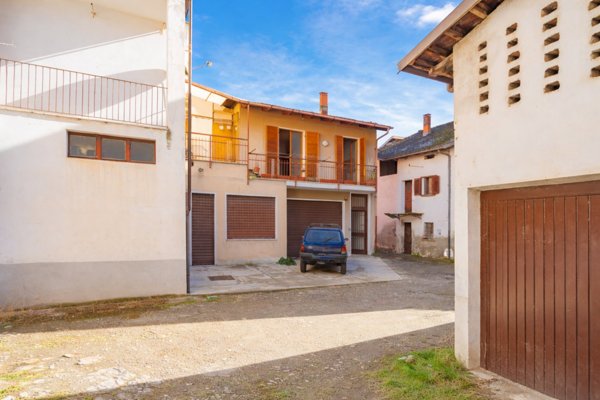 appartamento in vendita a Caraglio