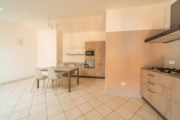 casa indipendente in vendita a Caraglio