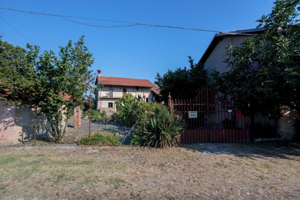 casa indipendente in vendita a Caraglio in zona San Lorenzo