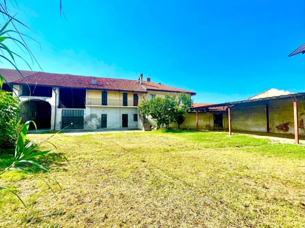 casa indipendente in vendita a Caramagna Piemonte in zona Tetti Sotto
