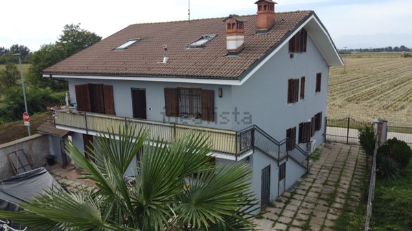 casa indipendente in vendita a Caramagna Piemonte