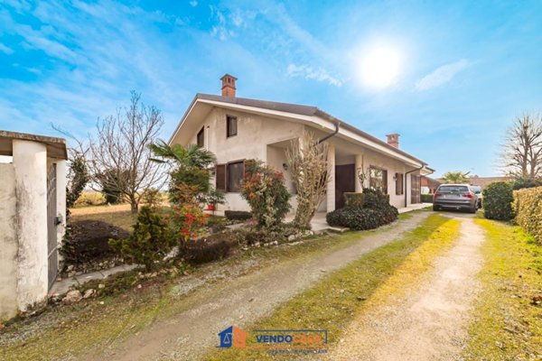 casa indipendente in vendita a Cardè