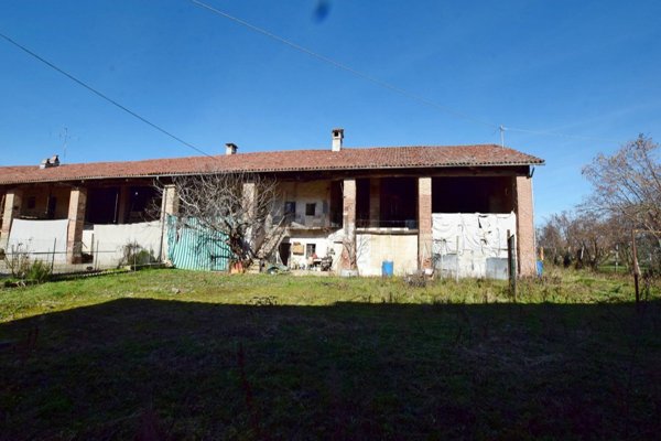 casa indipendente in vendita a Carrù
