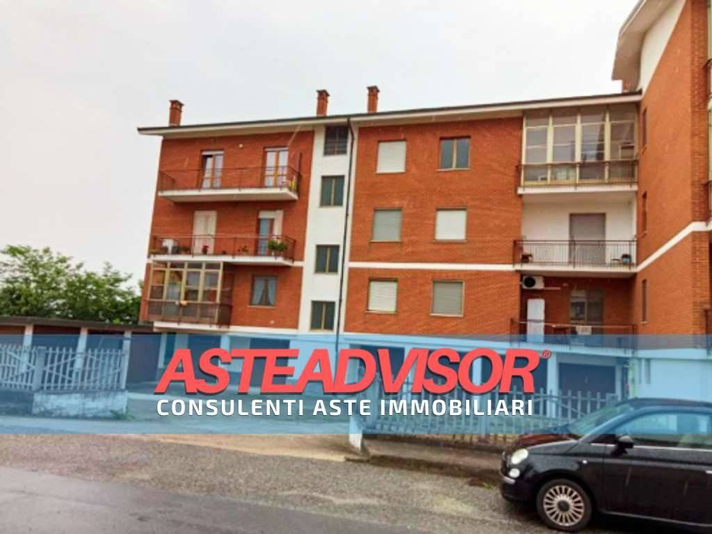 negozio in vendita a Carrù