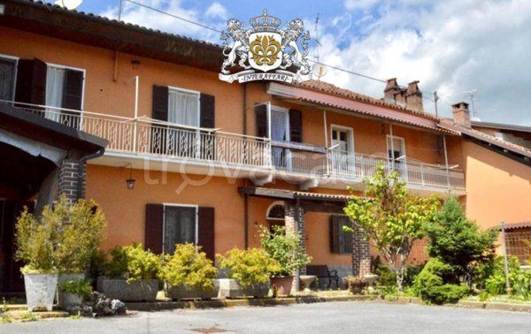 casa indipendente in vendita a Carrù